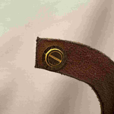 تراكي حديثة عيار 21