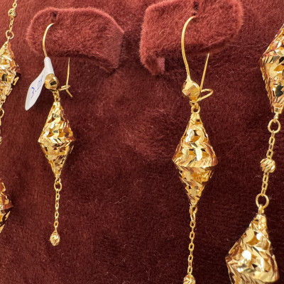 طقم حب الهيل عيار 21